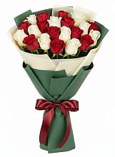 Букет Микс из красных и белых роз #REPLACE_PRED# Смолино