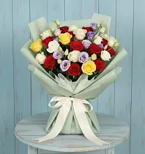 Букет цветов из:  Розы в Смолино