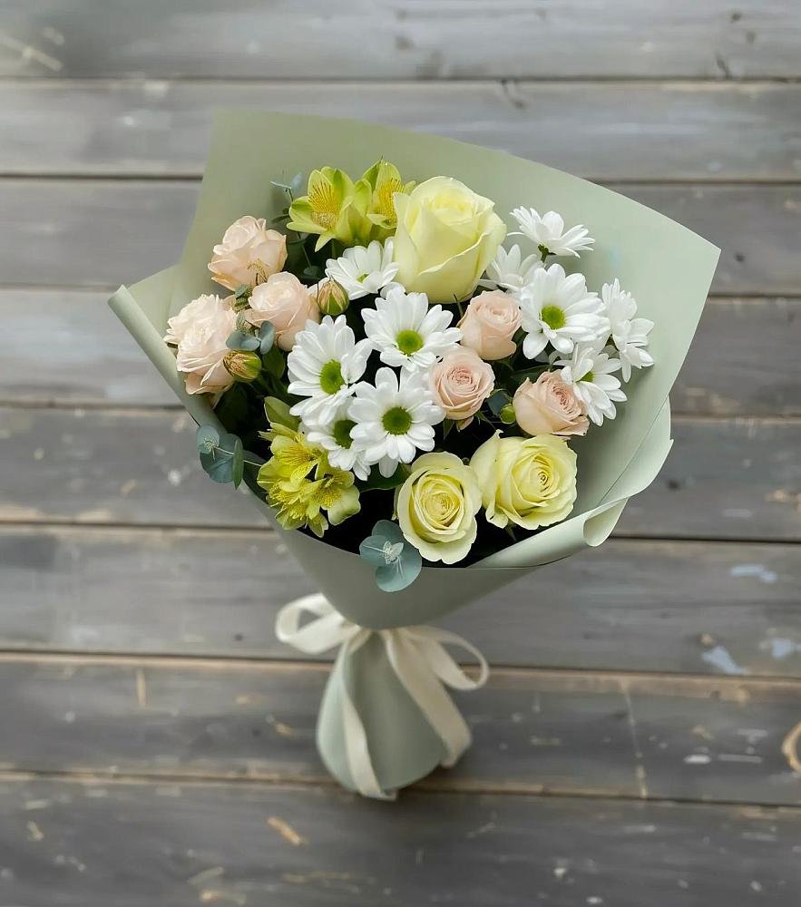 Букет цветов из: Альстромерии, Розы и Хризантемы в Смолино