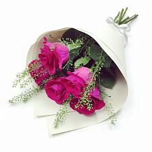 Букет цветов из:  Розы в Смолино