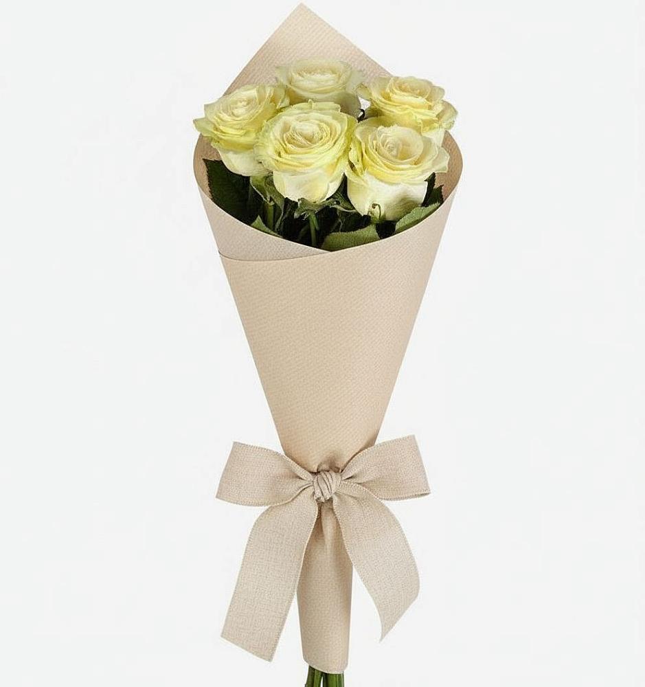 Букет цветов из: Розы в Смолино