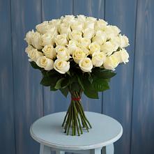 Букет 51 Белая роза Эдлесс Лав в Смолино