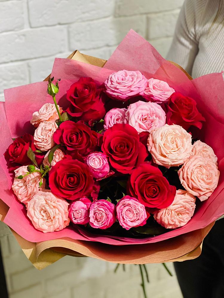 Букет цветов из: Розы в Смолино