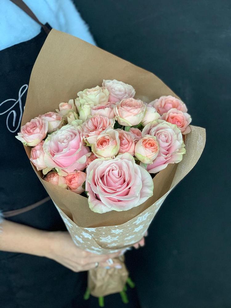 Букет цветов из: Хризантемы и Розы в Смолино