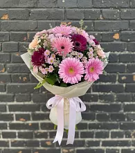 Букет цветов из:  Герберы и Хризантемы в Смолино