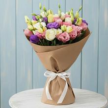 Букет цветов из:  Лизиантусы в Смолино