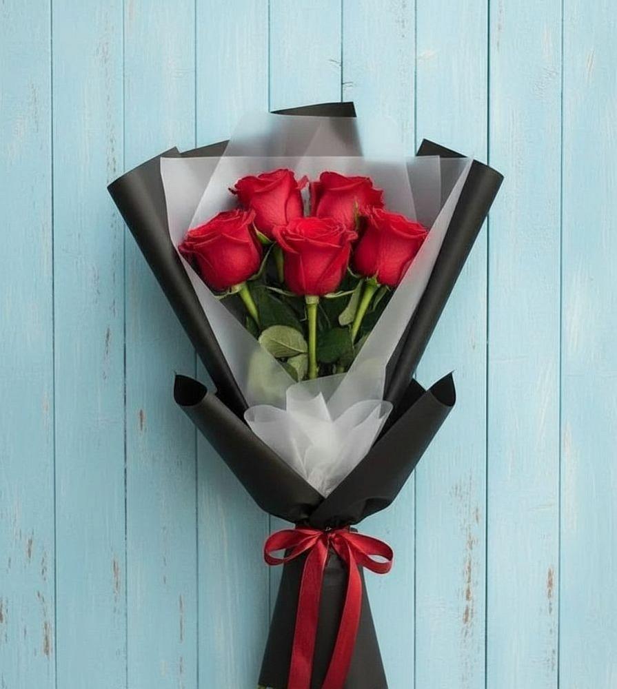 Букет цветов из: Розы в Смолино